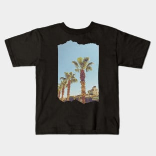 Pretty picture of a Palm Tree. Pretty Palm Trees Photography design with blue sky Kids T-Shirt